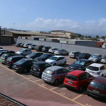 Etna Parking 2* Catane